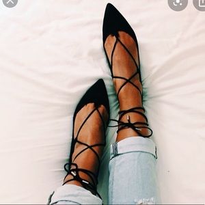 Steve Madden lace up suede flats